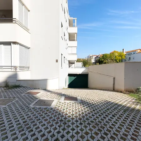 Apartment In Split Near Ba Vice Beach, Cleaning Included Daire *