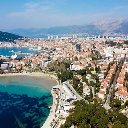 Daire Apartment In Split Near Ba Vice Beach, Cleaning Included